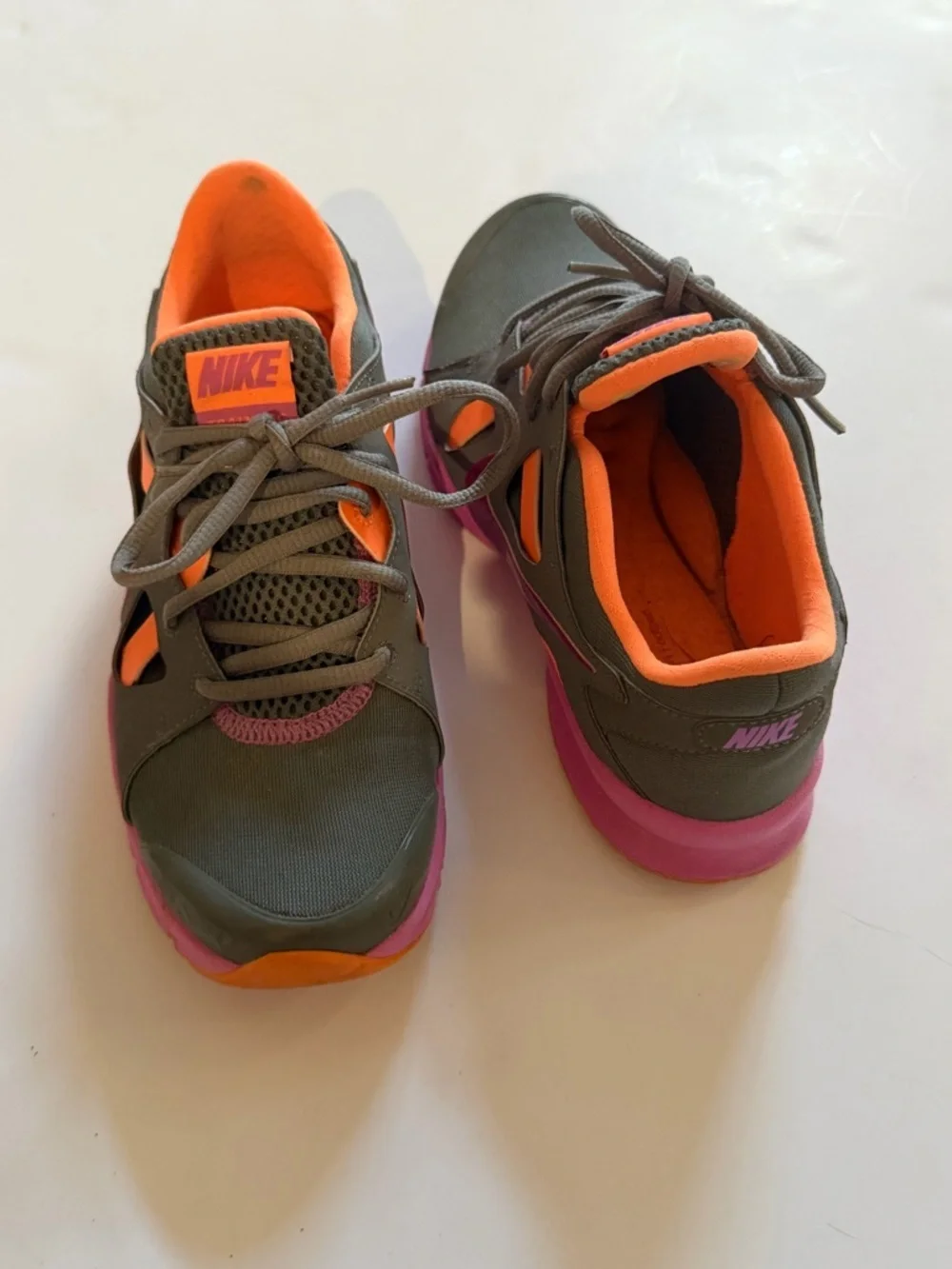 Nike Women’s Training Sneakers Gray Orange Pink Size 6.5 Athletic Gym Shoes